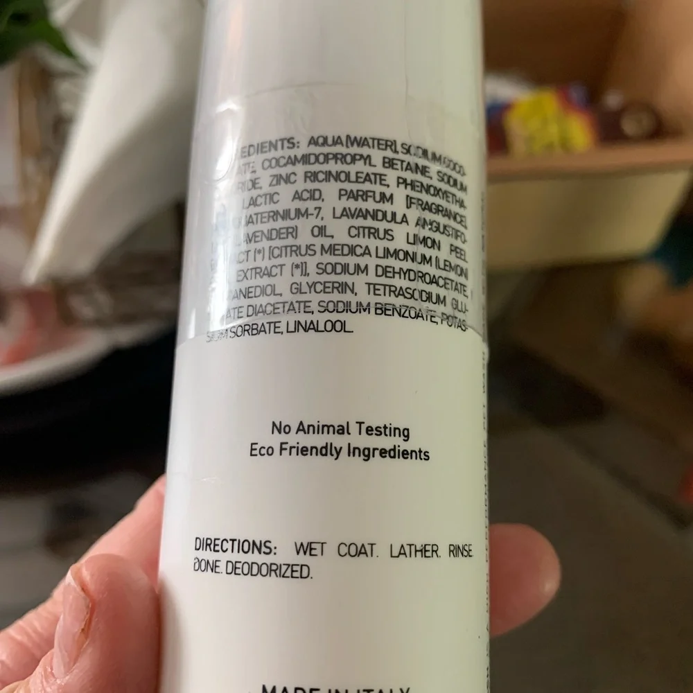Dog wash & brush